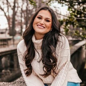 Meet your Posher, Geena